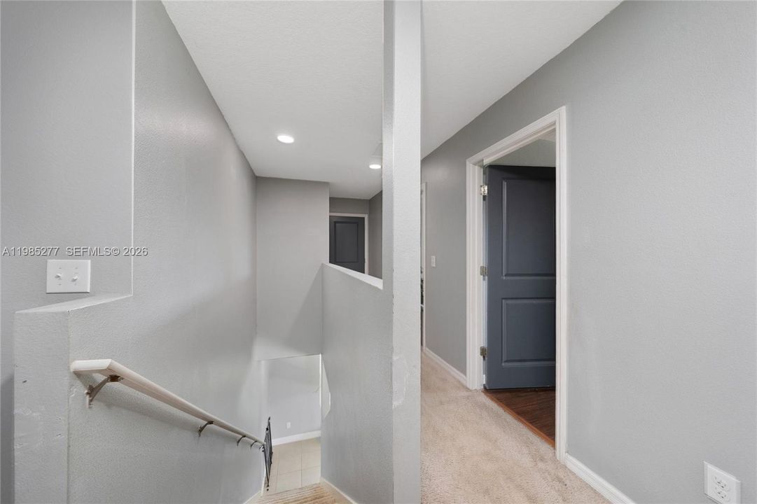 Active With Contract: $430,000 (4 beds, 2 baths, 2483 Square Feet)