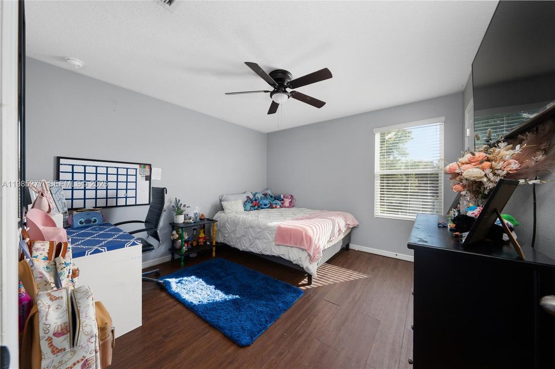 Active With Contract: $430,000 (4 beds, 2 baths, 2483 Square Feet)
