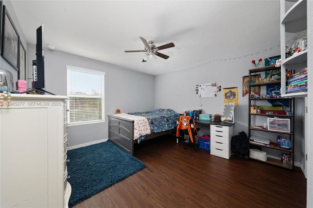 Active With Contract: $430,000 (4 beds, 2 baths, 2483 Square Feet)