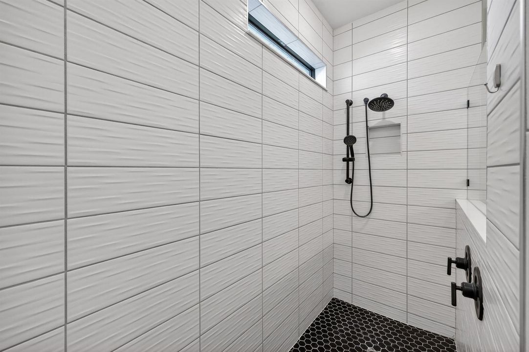 40-web-or-mls-699A5324