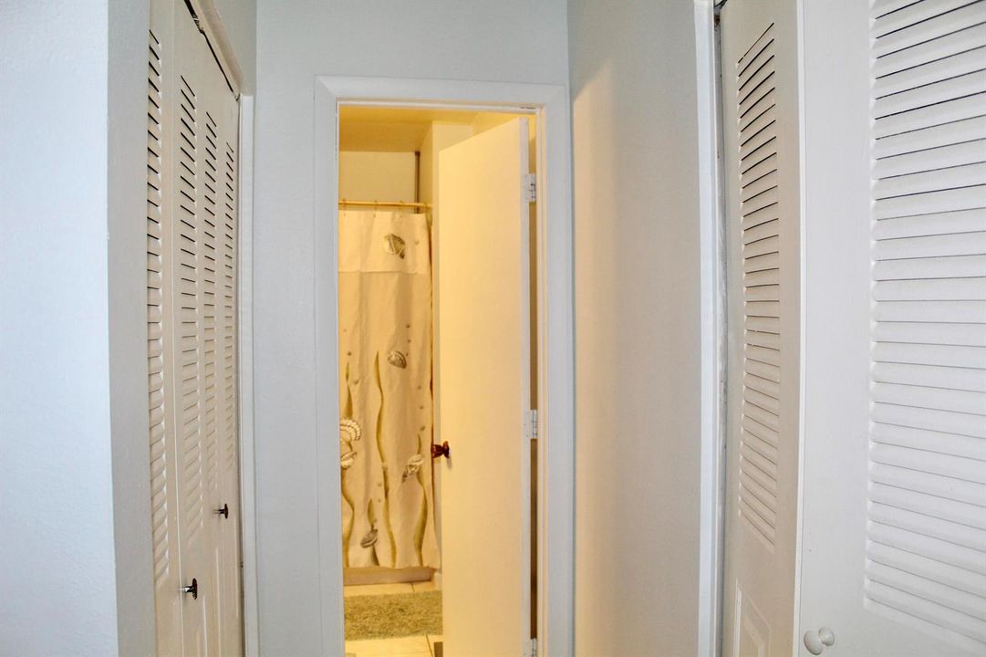 E2EC77A2-AF9D-43FA-A537-332F7D87B550_1_2