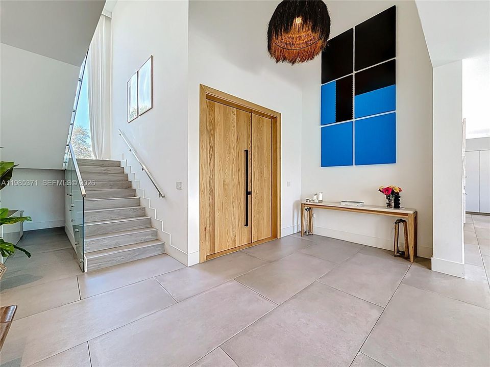 For Sale: $5,995,000 (5 beds, 5 baths, 3762 Square Feet)