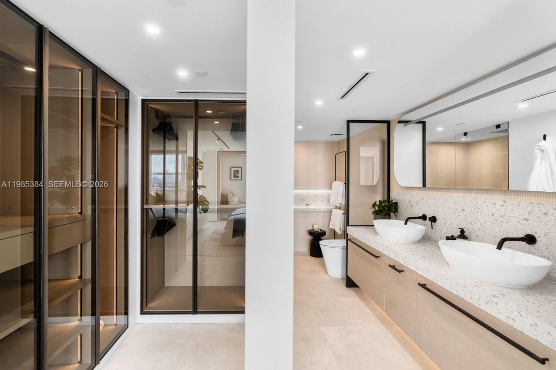 For Sale: $3,500,000 (3 beds, 3 baths, 1824 Square Feet)