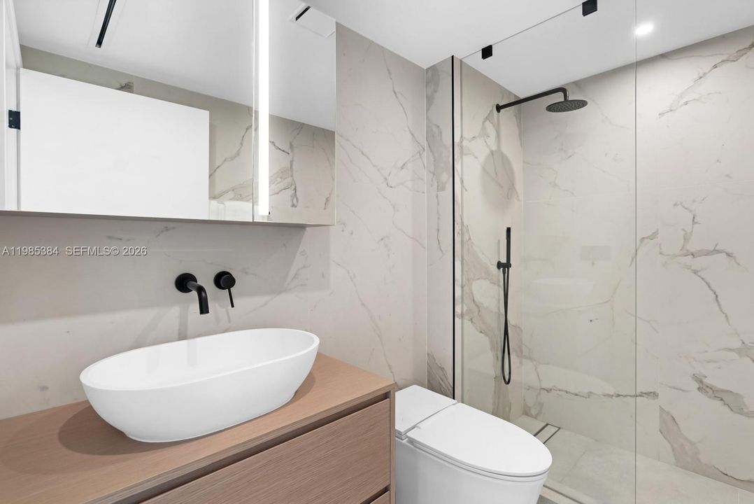 For Sale: $3,500,000 (3 beds, 3 baths, 1824 Square Feet)