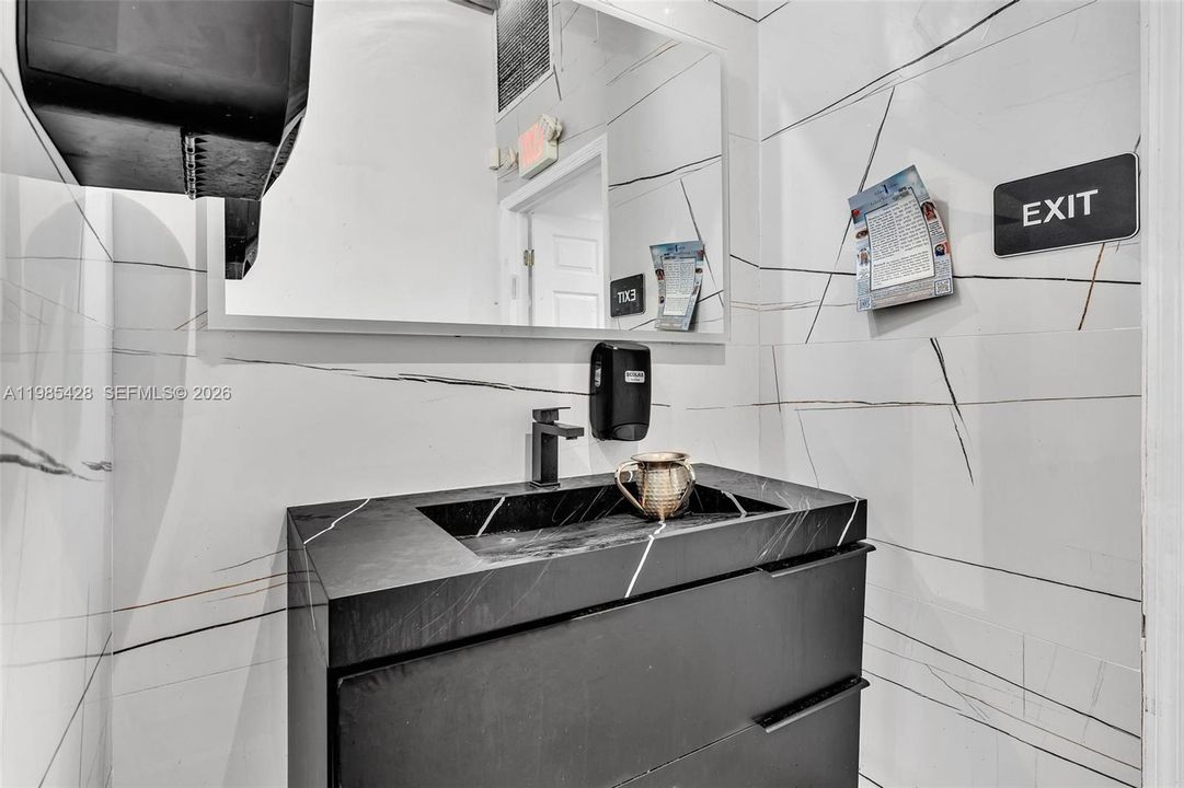 En Venta: $270,000 (0 camas, 0 baños, 0 Pies cuadrados)
