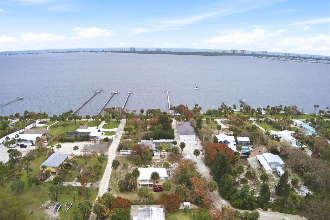62-web-or-mls-12347-s-indian-river-dr
