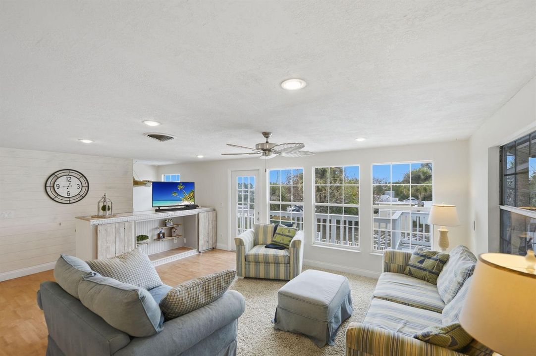 21-web-or-mls-12347-s-indian-river-dr