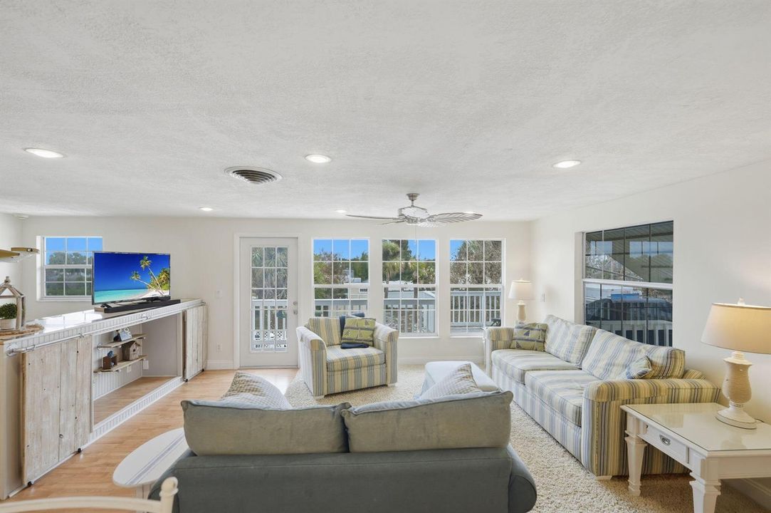 22-web-or-mls-12347-s-indian-river-dr