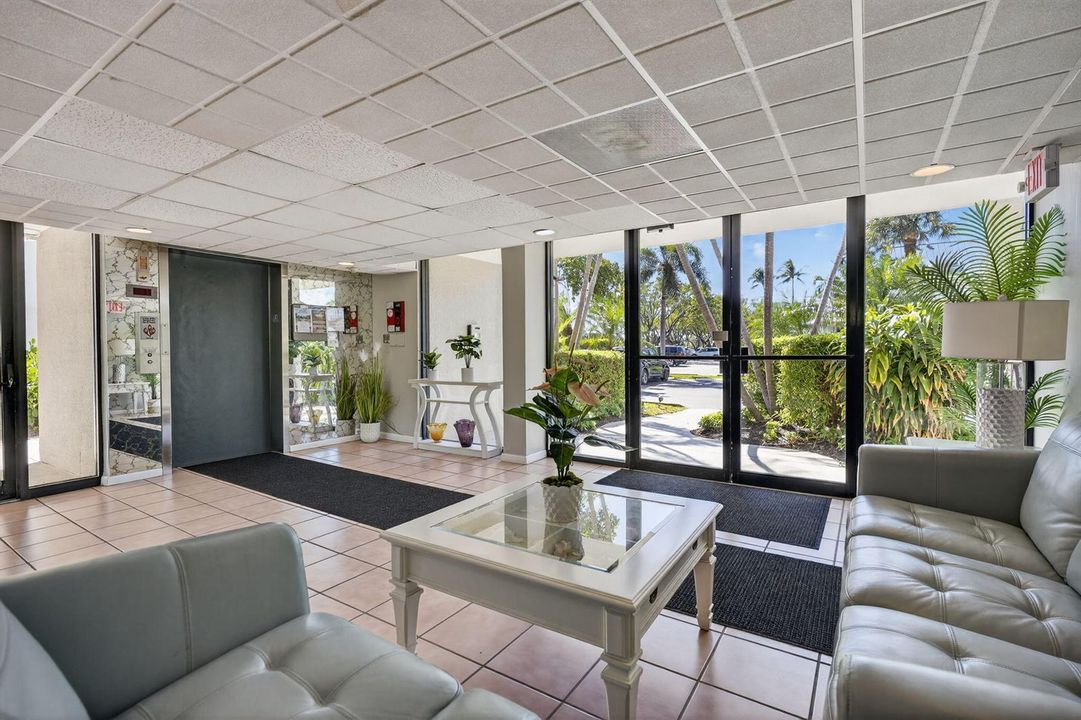 M3 Building's Lobby