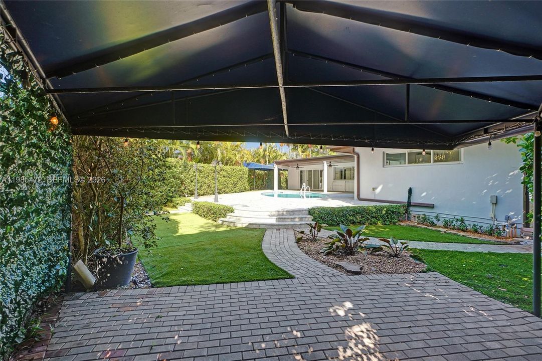 For Sale: $1,795,000 (4 beds, 3 baths, 2191 Square Feet)