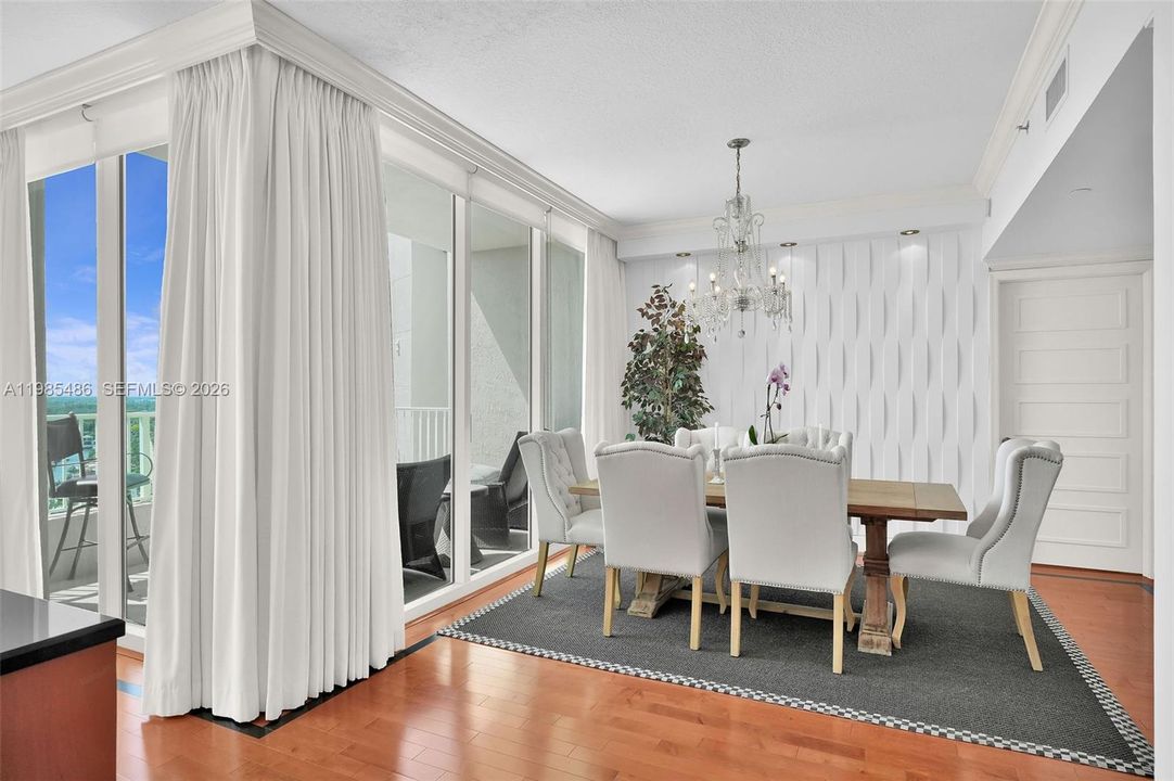 Activo con contrato: $2,495,000 (3 camas, 3 baños, 2572 Pies cuadrados)