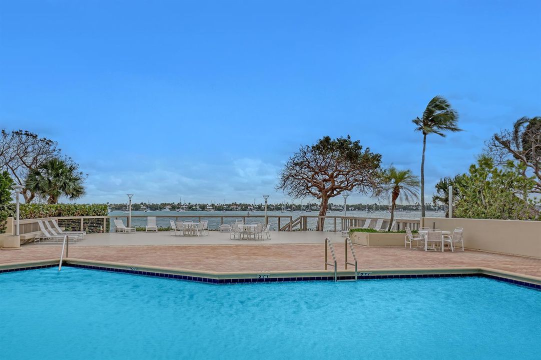 pool