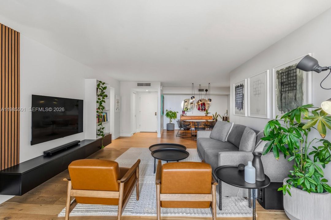 В аренду: $6,500 (2 спален, 2 ванн, 1409 Квадратных фут)