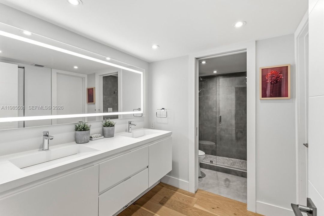 В аренду: $6,500 (2 спален, 2 ванн, 1409 Квадратных фут)