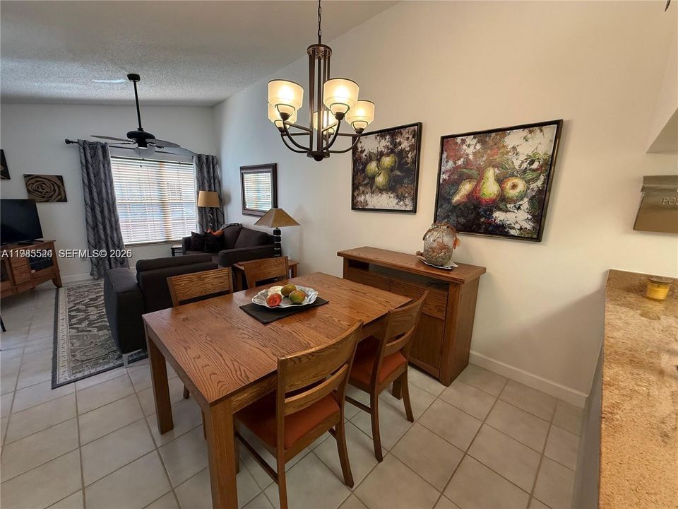 For Sale: $190,000 (2 beds, 2 baths, 768 Square Feet)