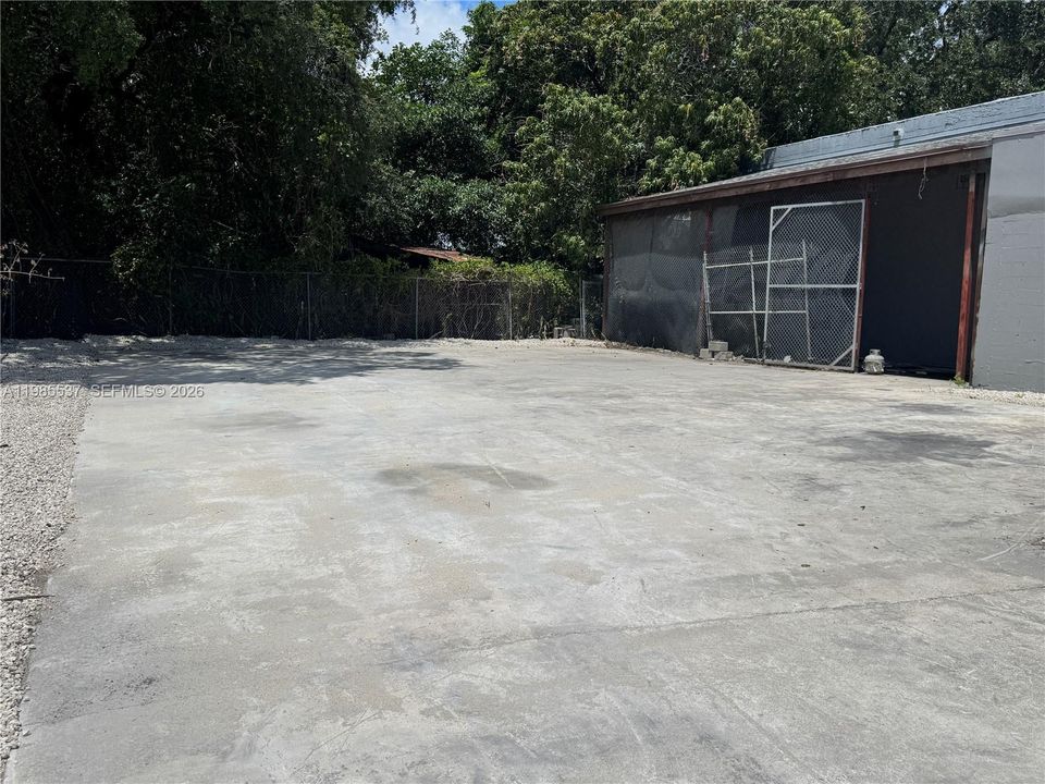 For Sale: $1,999,999 (0 beds, 0 baths, 0 Square Feet)