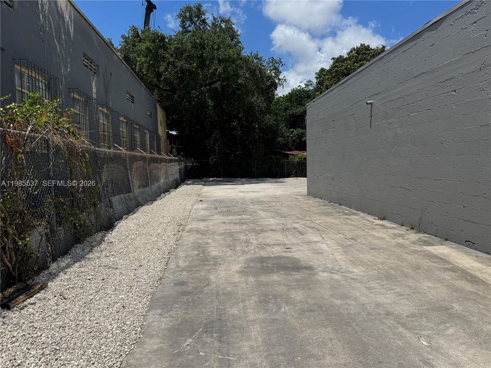 For Sale: $1,999,999 (0 beds, 0 baths, 0 Square Feet)