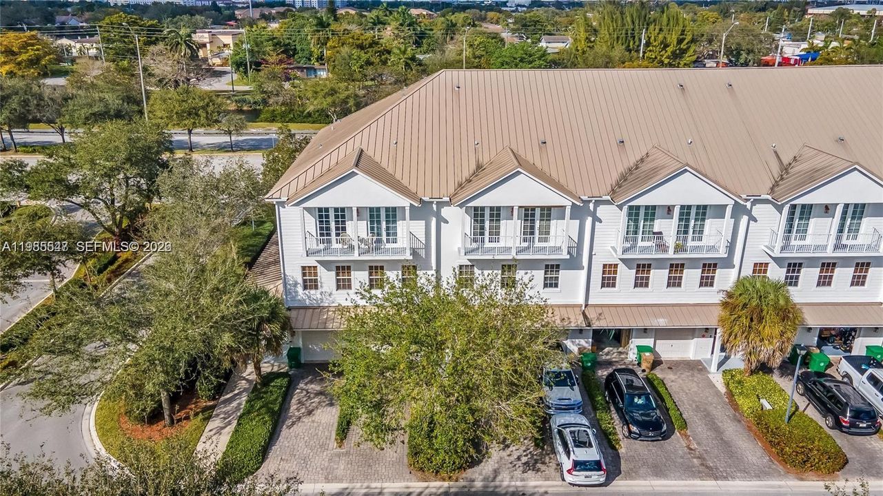 En Venta: $395,000 (2 camas, 2 baños, 1682 Pies cuadrados)