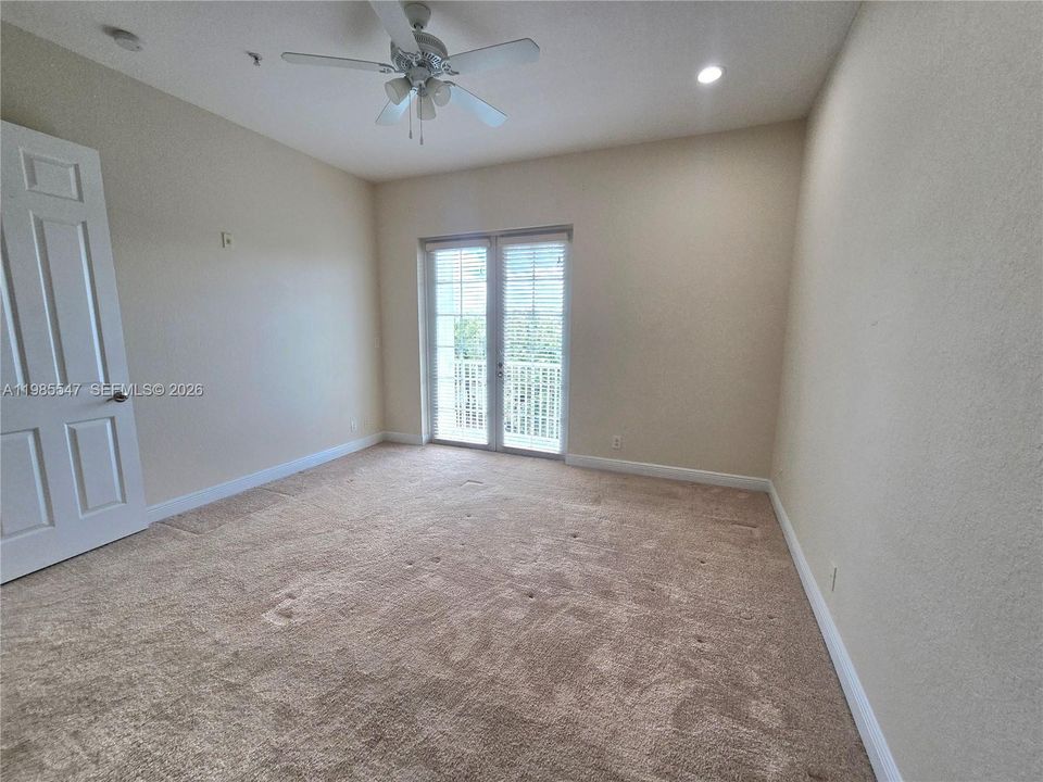 En Venta: $395,000 (2 camas, 2 baños, 1682 Pies cuadrados)
