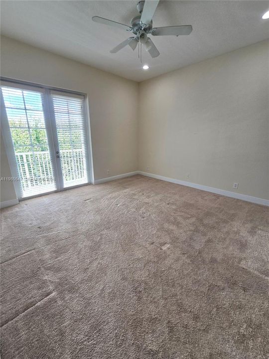 En Venta: $395,000 (2 camas, 2 baños, 1682 Pies cuadrados)