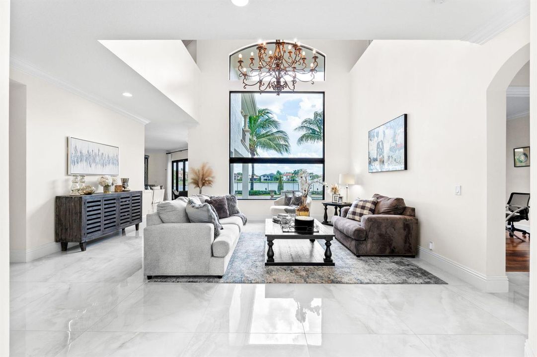 59-web-or-mls-A7403422