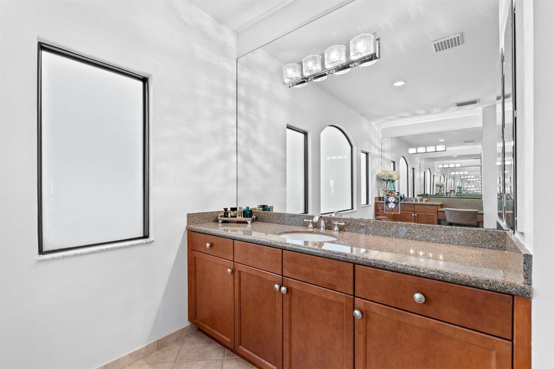 32-web-or-mls-A7403532