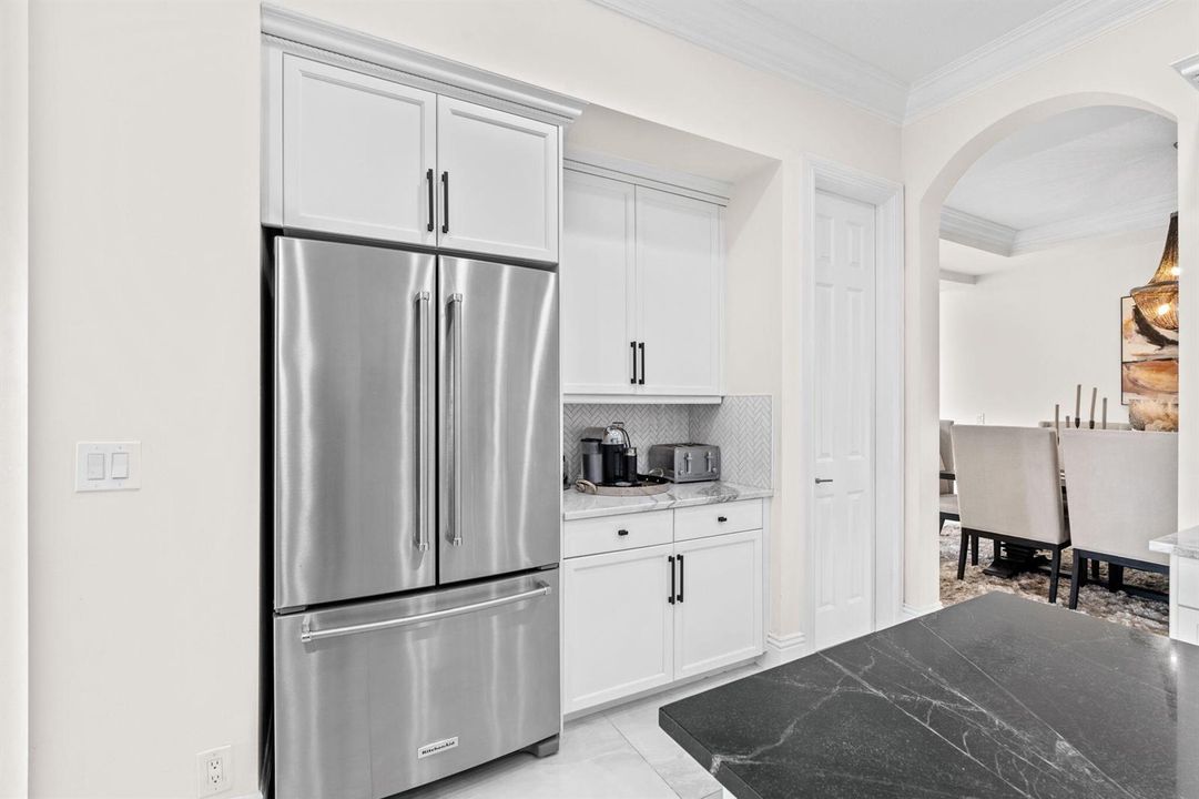 46-web-or-mls-A7403467