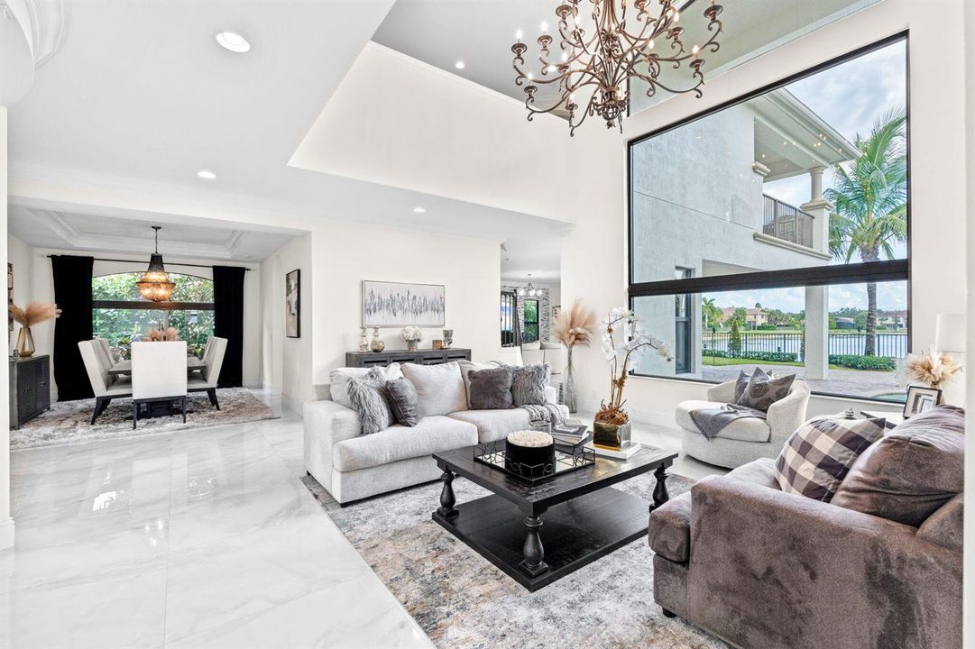57-web-or-mls-A7403431
