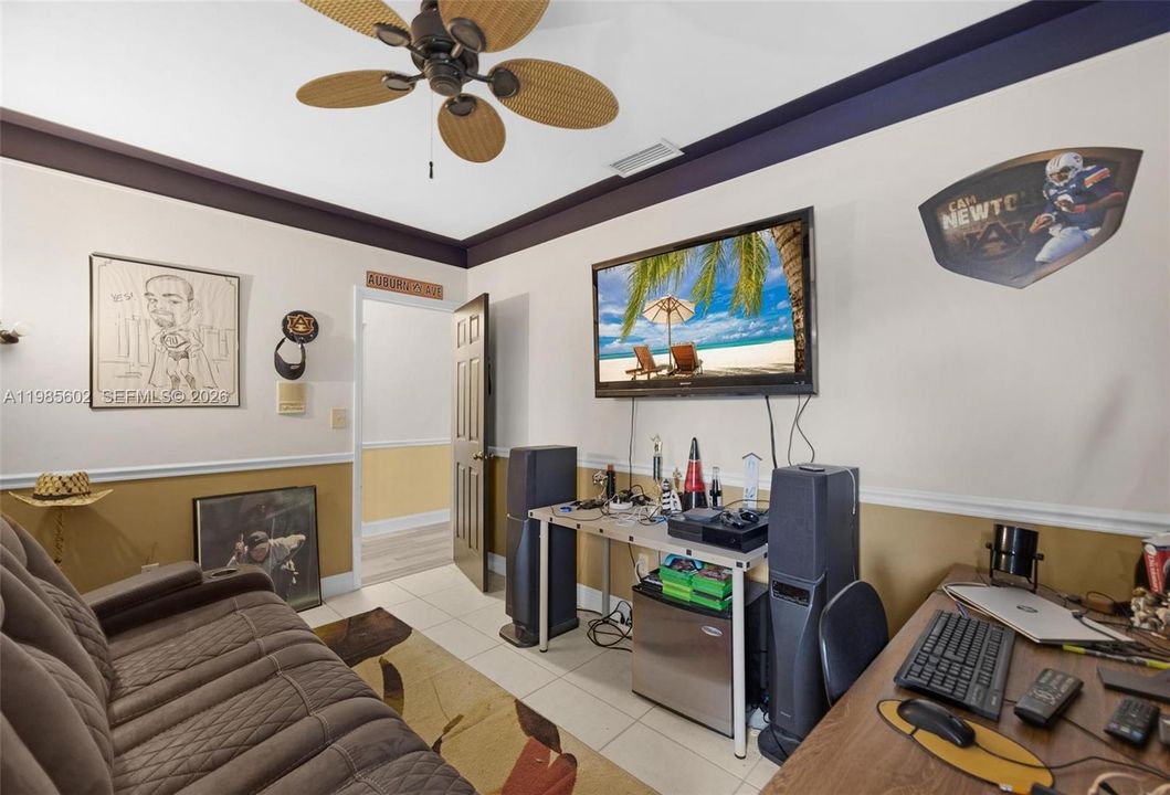 Active With Contract: $890,000 (5 beds, 3 baths, 3539 Square Feet)