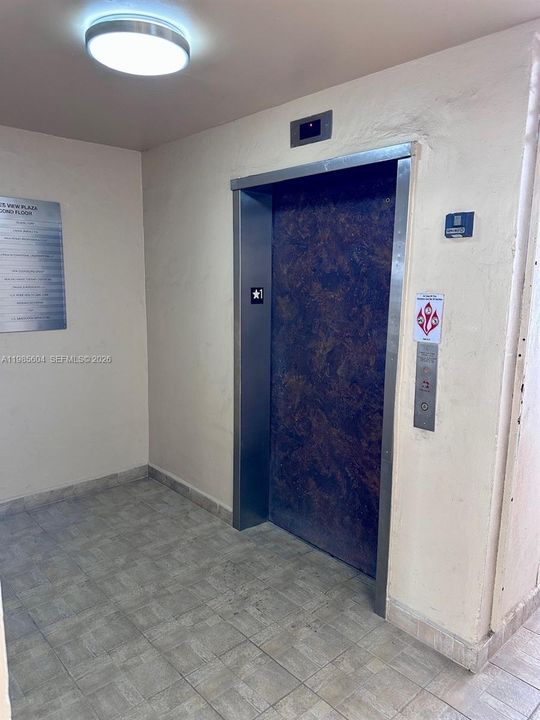 В аренду: $1,295 (0 спален, 0 ванн, 0 Квадратных фут)
