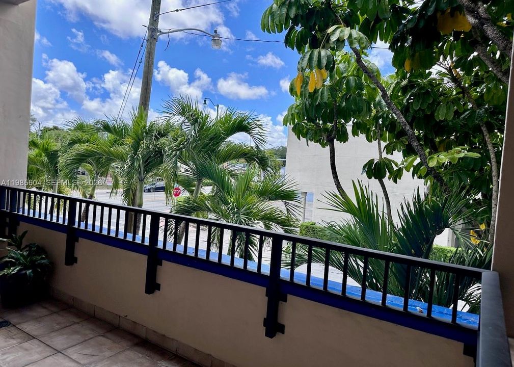 В аренду: $1,295 (0 спален, 0 ванн, 0 Квадратных фут)