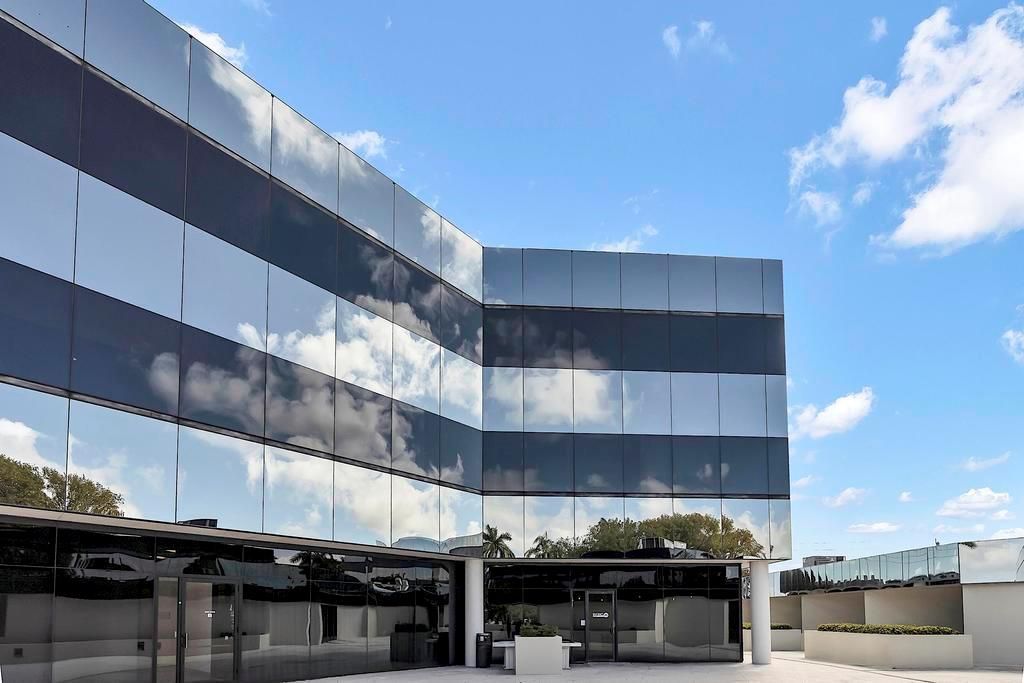 4800 N federal Hwy - - 014
