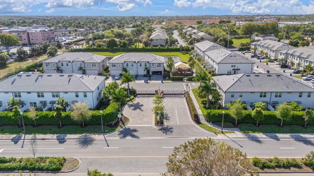 44-web-or-mls-2906 Olivia Ave, Oakland P