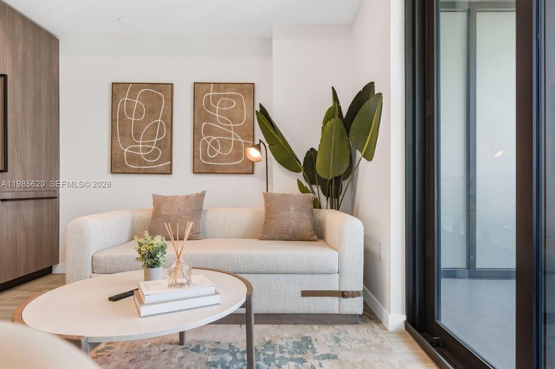 For Sale: $899,000 (1 beds, 1 baths, 412 Square Feet)