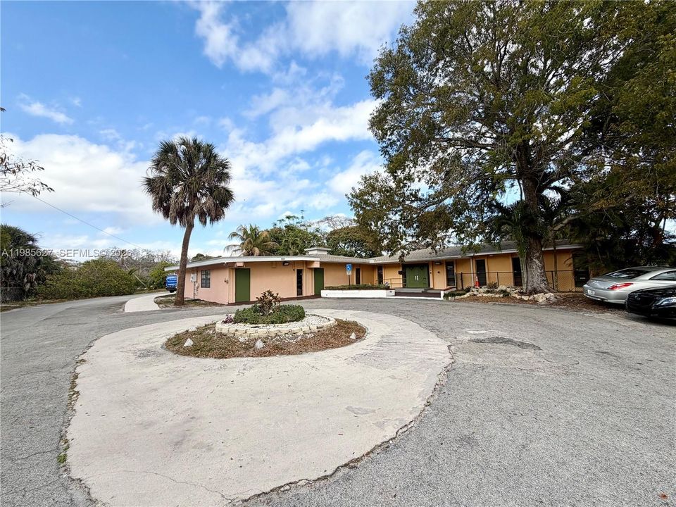 For Rent: $6,000 (0 beds, 0 baths, 0 Square Feet)