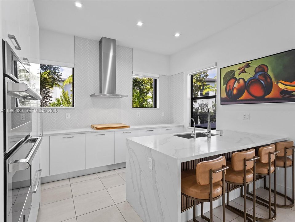 Active With Contract: $1,200,000 (4 beds, 3 baths, 2148 Square Feet)