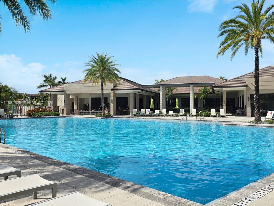 Active With Contract: $1,200,000 (4 beds, 3 baths, 2148 Square Feet)