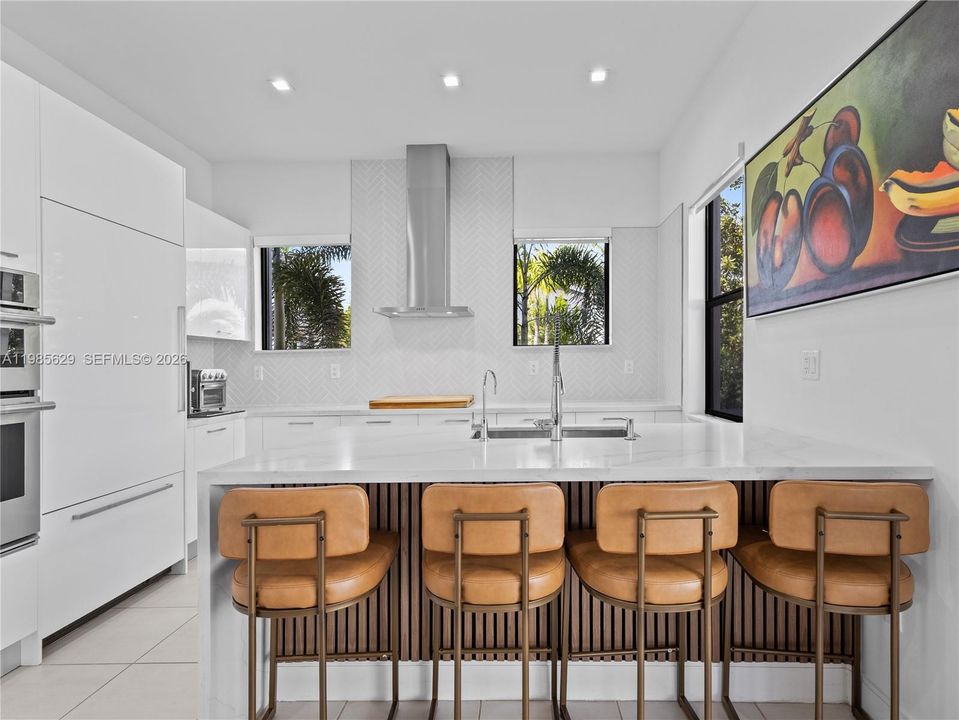 Active With Contract: $1,200,000 (4 beds, 3 baths, 2148 Square Feet)