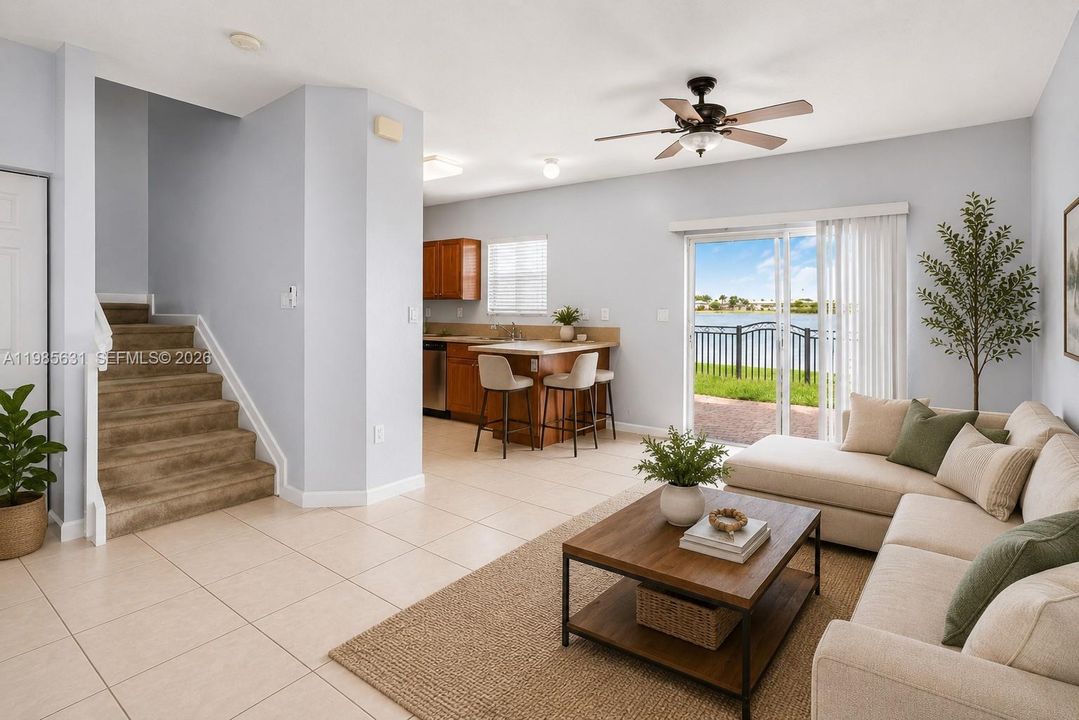 Spacious Living/Dinig Area