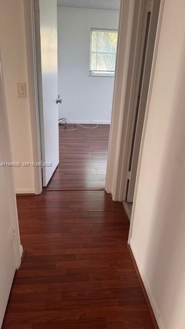 出租: $1,575 (2 贝兹, 2 浴室, 960 平方英尺)