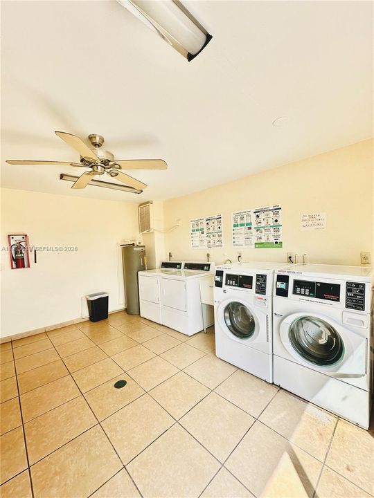 На продажу: $180,000 (1 спален, 1 ванн, 660 Квадратных фут)