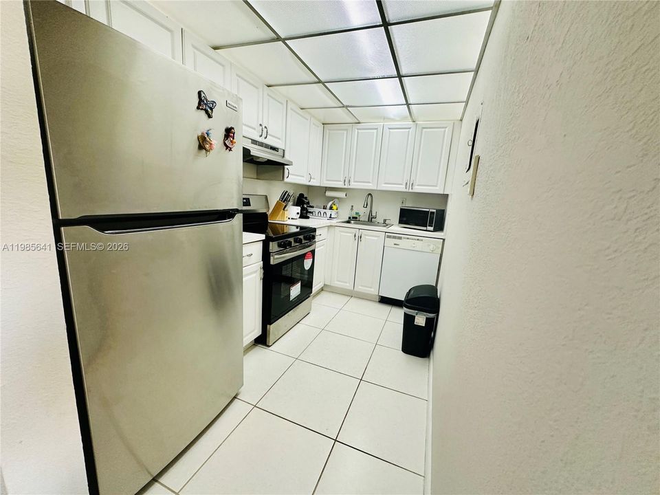 На продажу: $180,000 (1 спален, 1 ванн, 660 Квадратных фут)