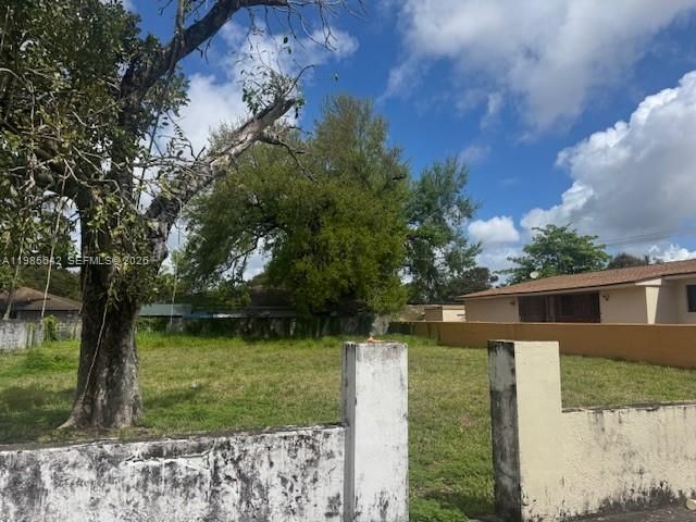 Active With Contract: $250,000 (0.18 acres)