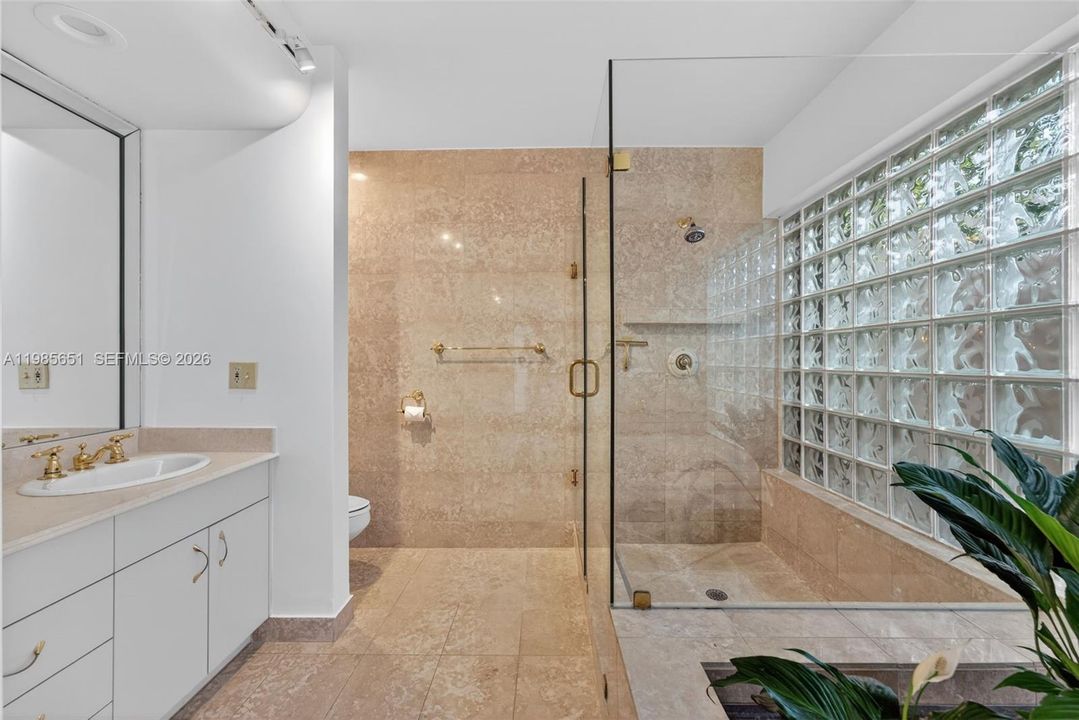 For Sale: $1,598,000 (4 beds, 3 baths, 3328 Square Feet)