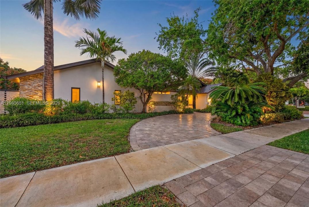 For Sale: $1,598,000 (4 beds, 3 baths, 3328 Square Feet)
