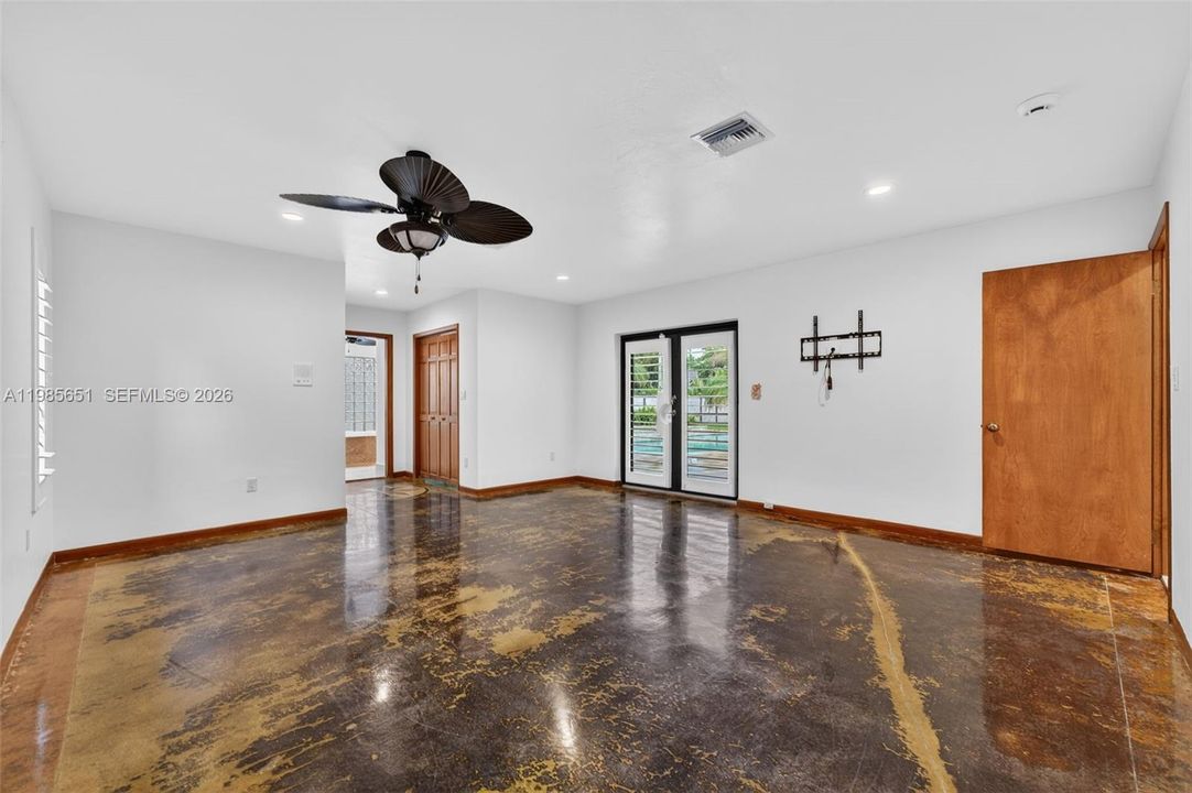 For Sale: $1,598,000 (4 beds, 3 baths, 3328 Square Feet)