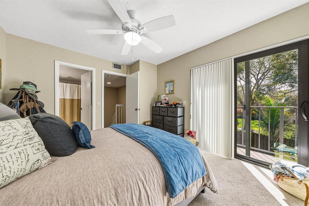 022-271527thCourt-Jupiter-FL-33477-SMALL
