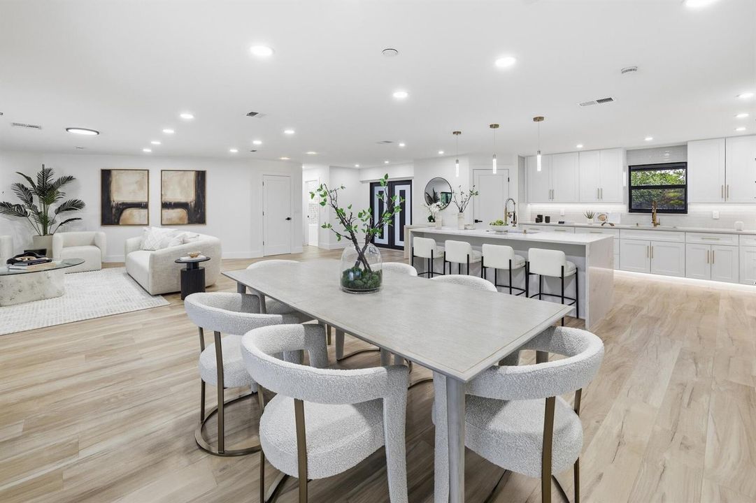 Dining Room/Kitchen