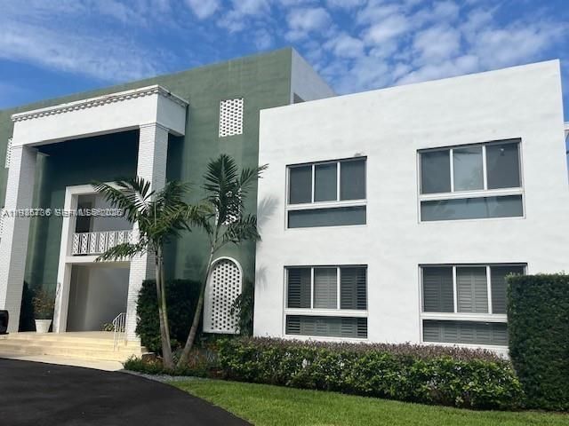 For Sale: $223,000 (0 beds, 1 baths, 256 Square Feet)