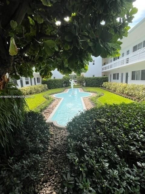 For Sale: $223,000 (0 beds, 1 baths, 256 Square Feet)